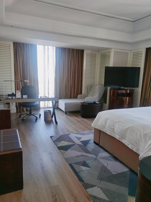 宾馆客房卫生间打扫流程 宾馆客房卫生间打扫流程