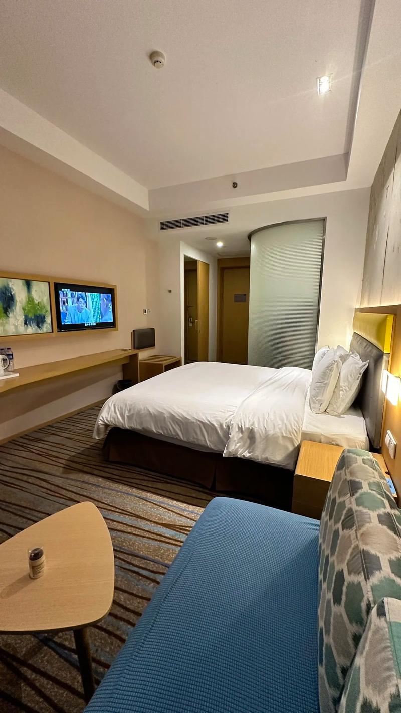 酒店好评文案50字怎么写 酒店好评文案50字怎么写