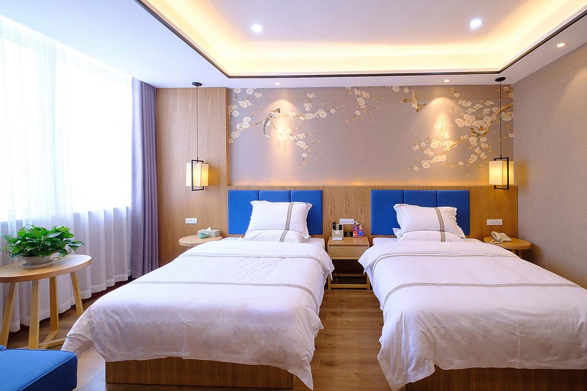 客房服务员工作累吗? 客房服务员工作累吗?